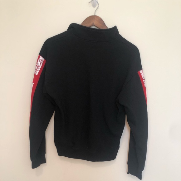 Super Nintendo entertainment sweater size medium - Picture 4 of 4